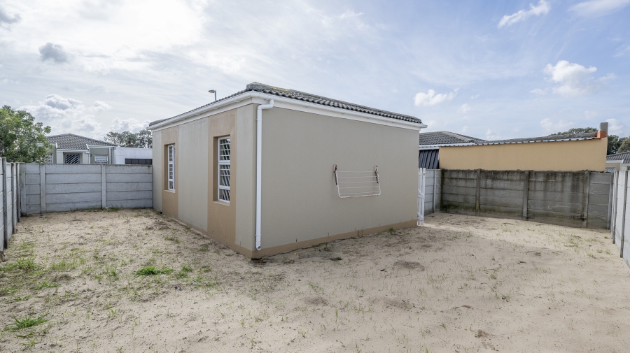 2 Bedroom Property for Sale in Sunset Glen Western Cape